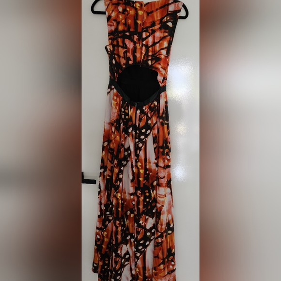 Wayne Cooper Dress - Picture 2 of 5